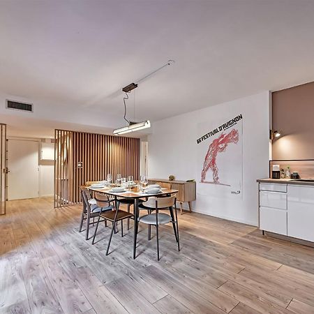 Aux Marches Du Palais - Ac Clim - Spacieux - Terrasse - Wifi Αβινιόν Εξωτερικό φωτογραφία